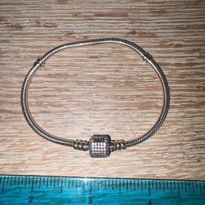 Pandora Moments Sparkling Pavé